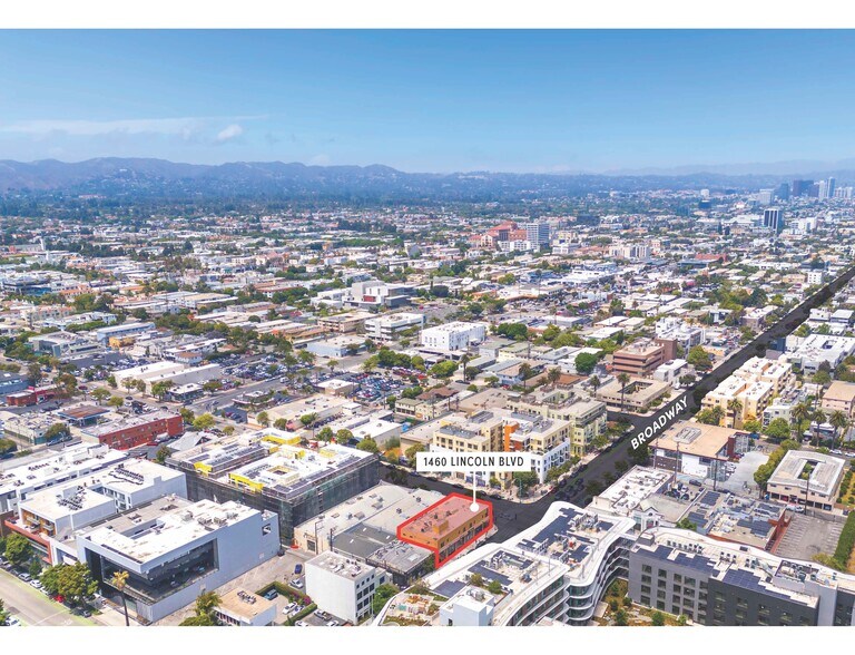 More Photos Of 721-729 Broadway, Santa Monica General Retail For Sale