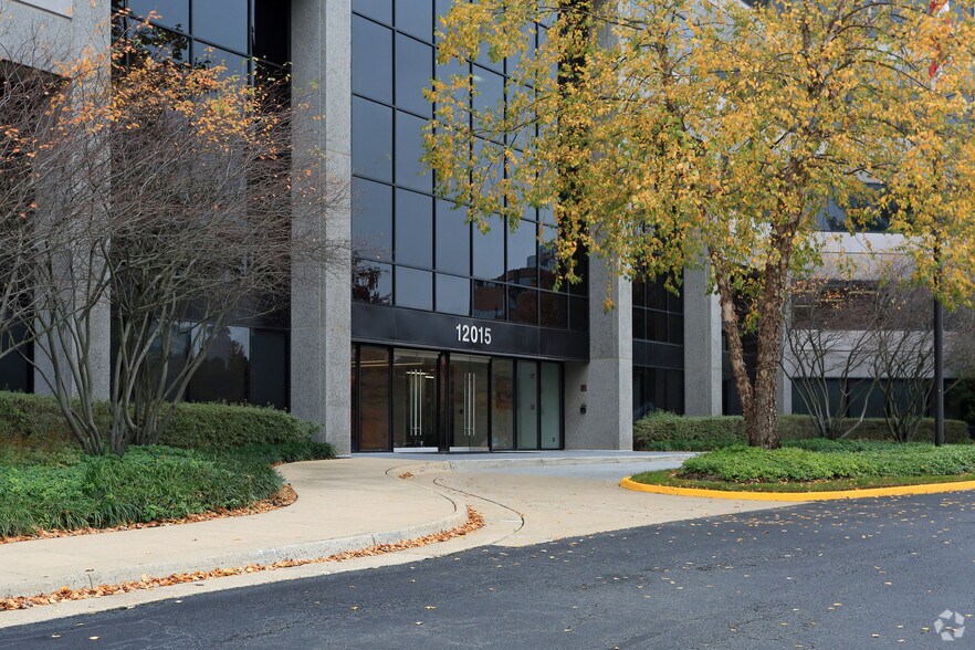More Photos Of 12015 US 50, Fairfax Office For Lease