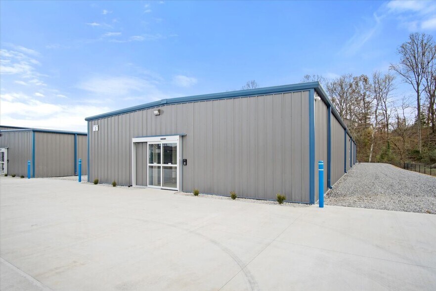 More Photos Of 2245 Boyds Creek Hwy, Sevierville Self Storage For Sale
