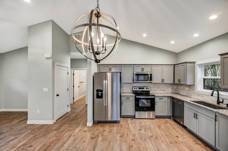 More Photos Of 627-629 Prescott ave, Scranton Multifamily For Sale