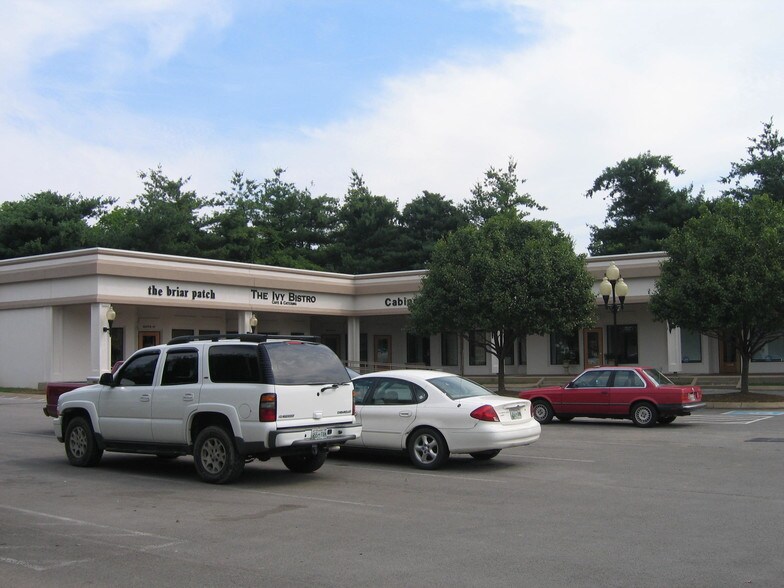 More Photos Of 1602 W Northfield Blvd, Murfreesboro Storefront Retail Office For Lease