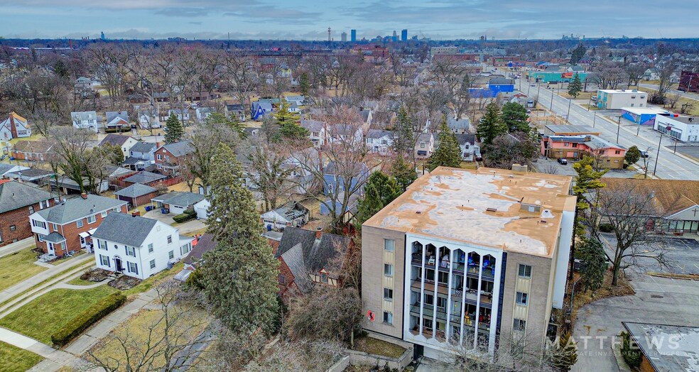 More Photos Of 1647 S Cove Blvd, Toledo Apartments For Sale
