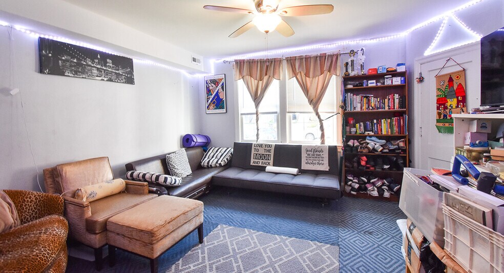 More Photos Of 636 Girard St NE, Washington Apartments For Sale