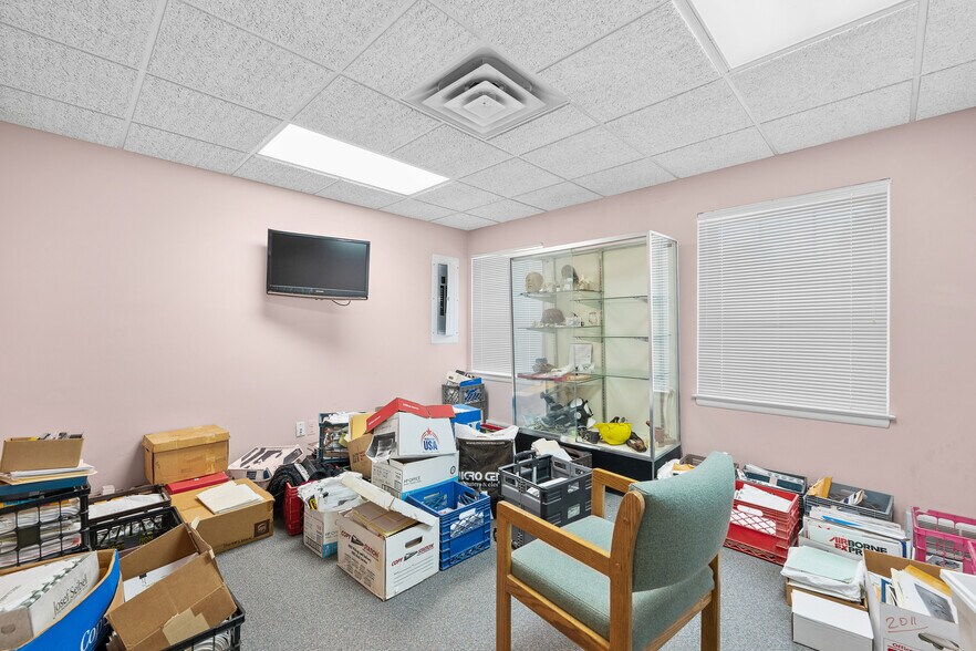 More Photos Of 23001-23003 Greater Mack Ave, Saint Clair Shores Medical For Sale