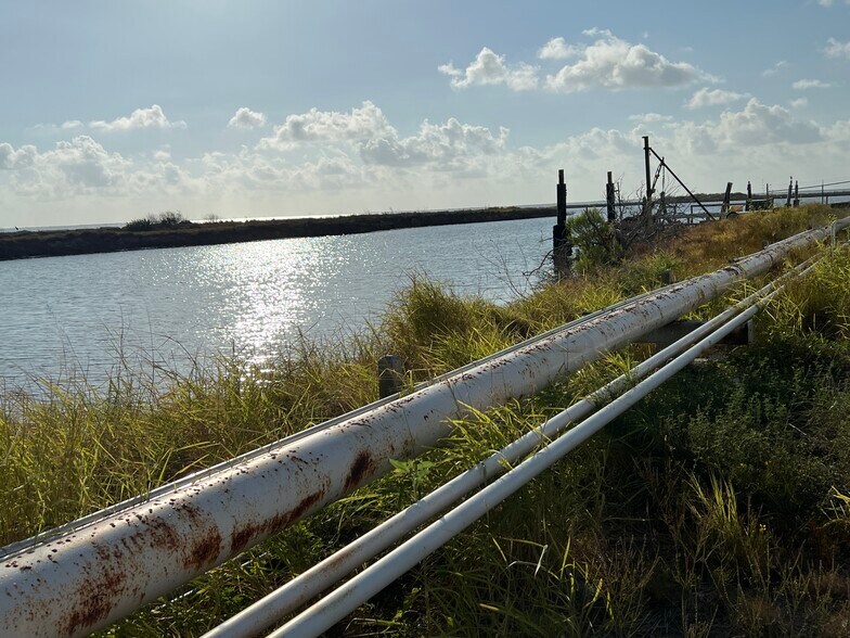 More Photos Of 1603 N State Highway 35, Aransas Pass Land For Sale