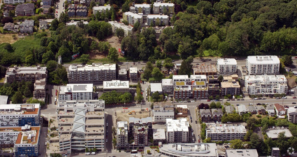 More Photos Of 1600 Dexter Ave N, Seattle Apartments For Lease