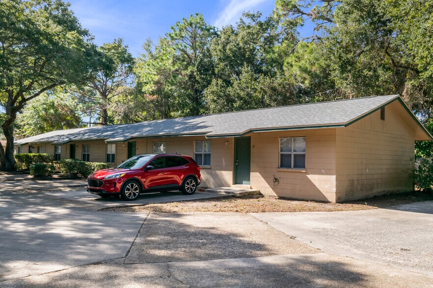 More Photos Of 206-210 Dates Ave, Fort Walton Beach Apartments For Sale