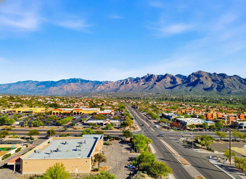 More Photos Of 10405 N La Canada Dr, Tucson Drugstore For Sale