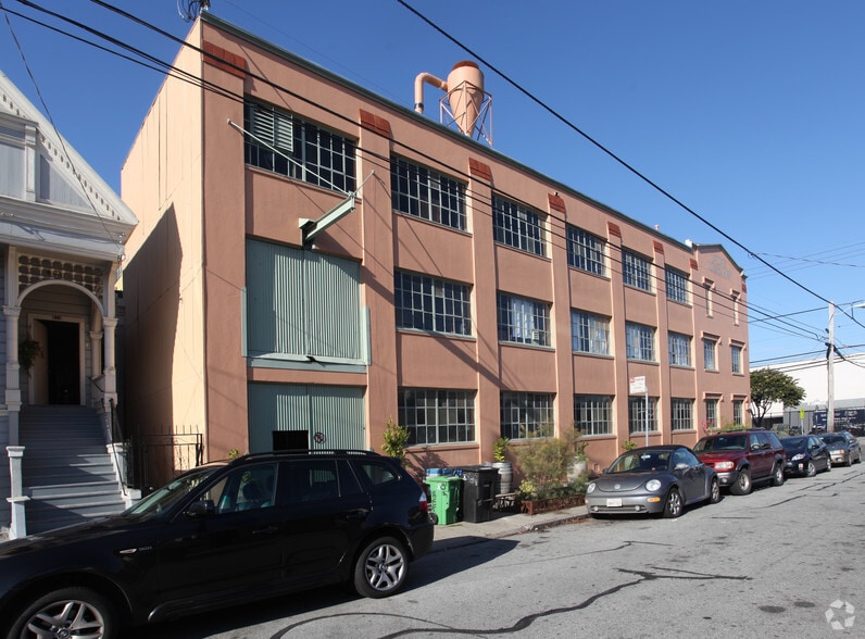 More Photos Of 3101 20th St, San Francisco Warehouse For Lease