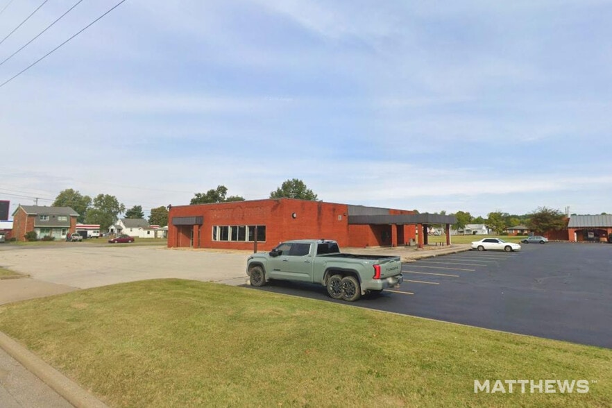 More Photos Of 1510 9th St, Tell City Freestanding For Sale