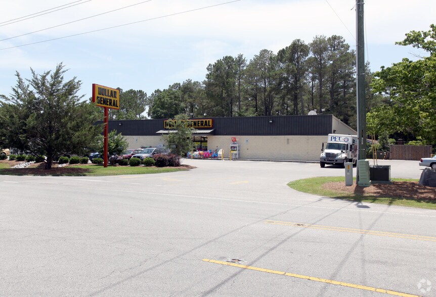 More Photos Of 1040 Beach Dr SW, Calabash Freestanding For Sale