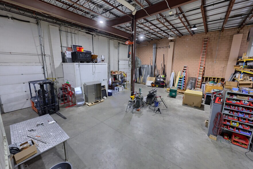 More Photos Of 625 Spring St, Wyomissing Office For Sale