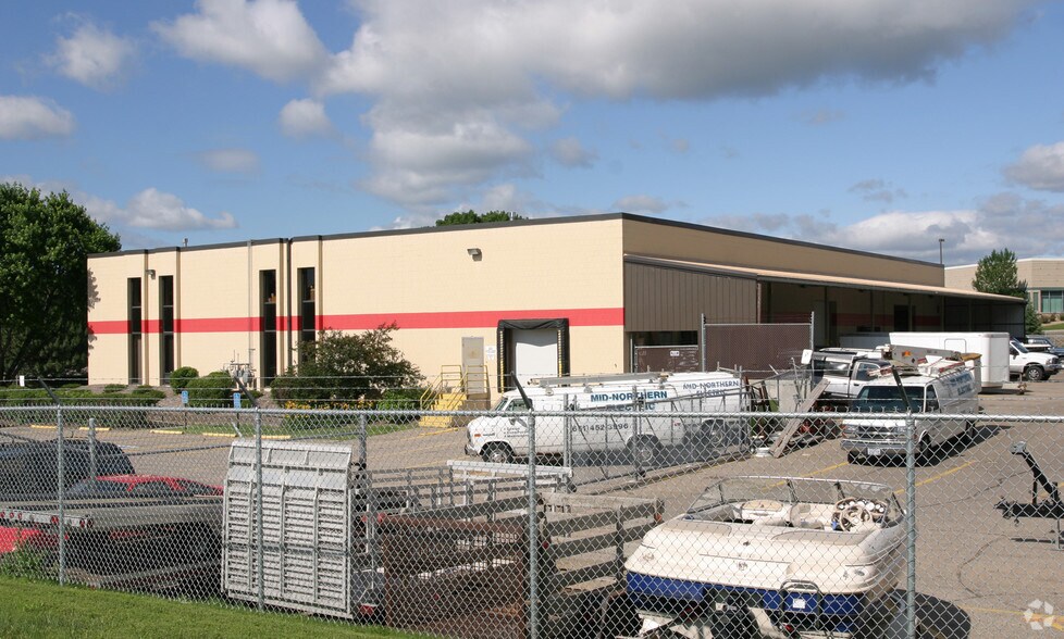 More Photos Of 1299 Eagan Industrial Rd, Eagan Warehouse For Sale