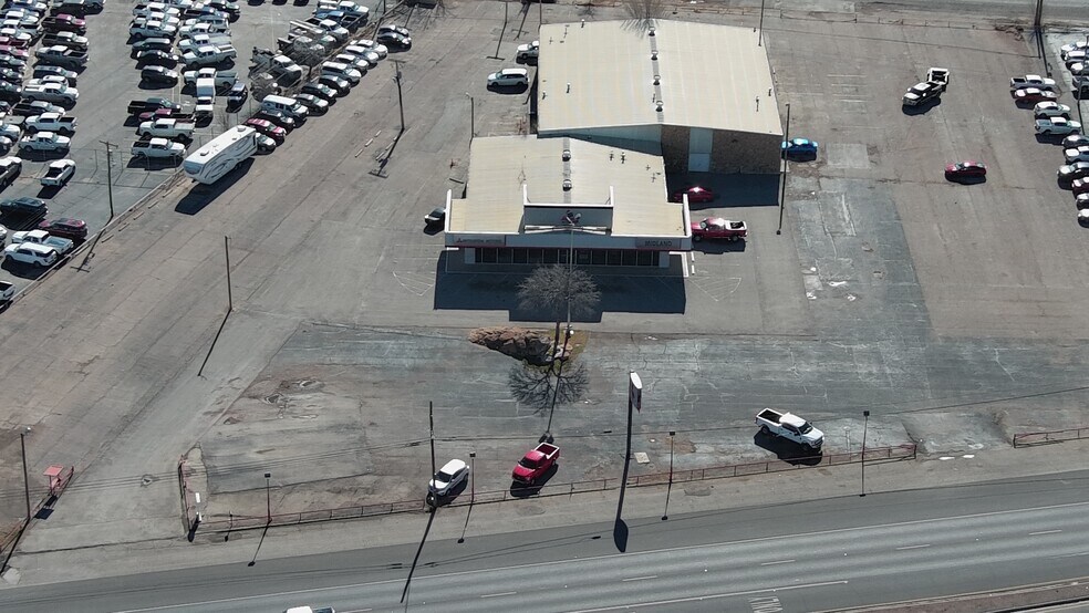 More Photos Of 3915 W Wall St, Midland Auto Dealership For Sale