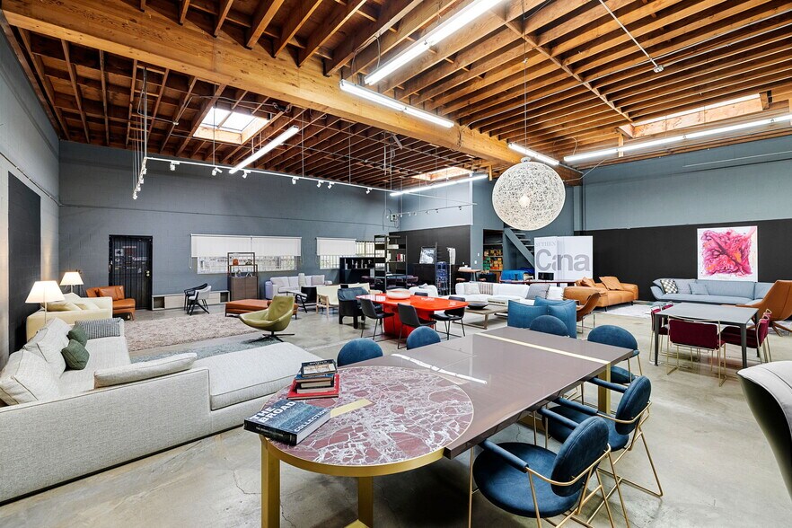 More Photos Of 3364 S Robertson Blvd, Los Angeles Warehouse For Sale