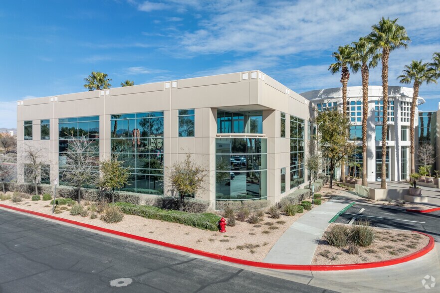 More Photos Of 7674 W Lake Mead Blvd, Las Vegas Office For Lease