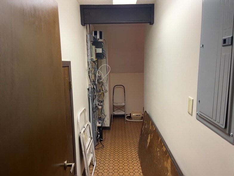 More Photos Of 2809 Blanding Blvd, Middleburg Office For Sale