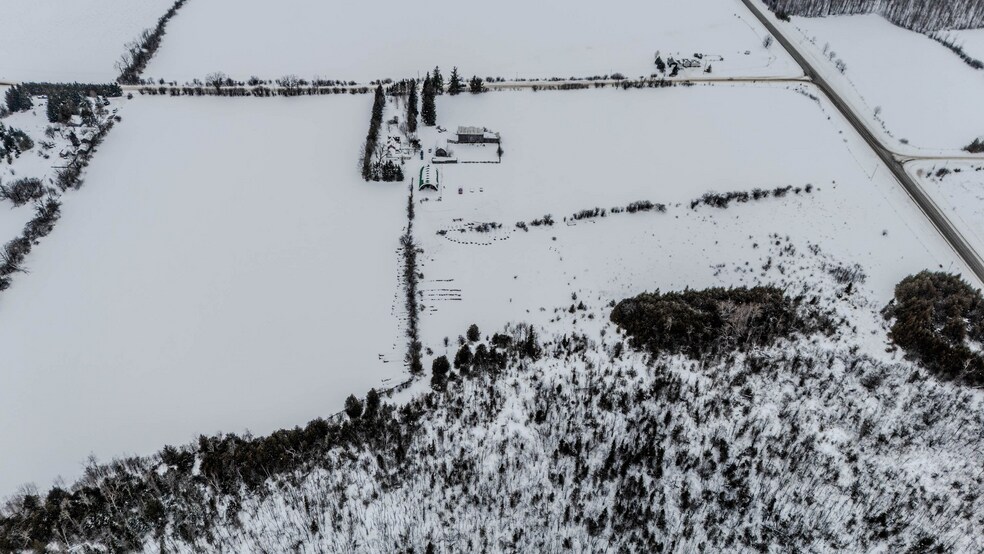 More Photos Of 2320 Concession 11, Cannington Flex For Sale