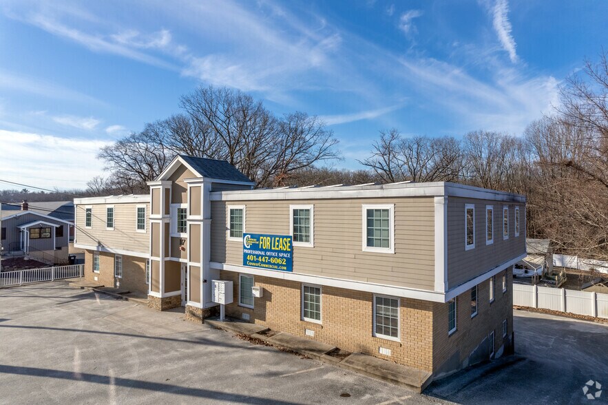 More Photos Of 117 Eddie Dowling Hwy, North Smithfield Loft Creative Space For Lease