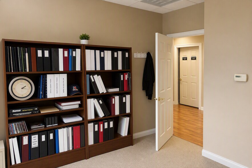 More Photos Of 1421-1431 McHenry Rd, Buffalo Grove Office For Sale