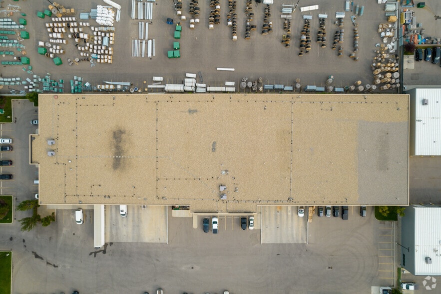 More Photos Of 11056 48th St SE, Calgary Warehouse For Lease
