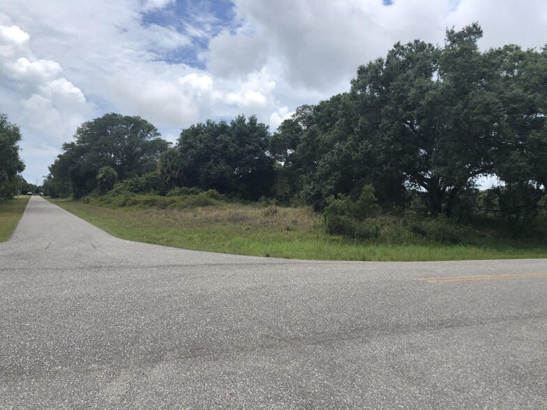 More Photos Of 3285 S Access Rd, Englewood Land For Sale