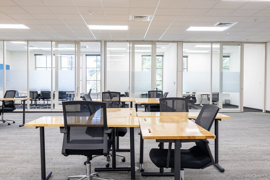 More Photos Of 1501 Yamato Rd, Boca Raton Coworking Space