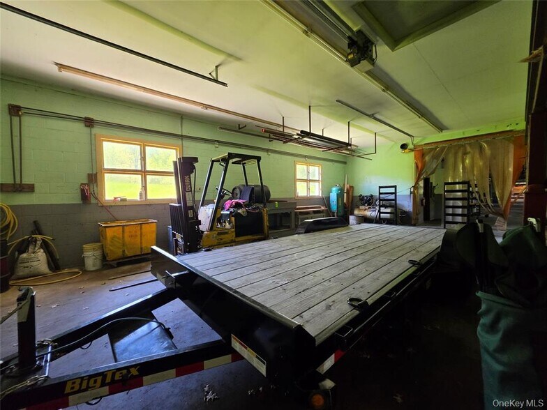 More Photos Of 295 Jeffersonville North Branch Rd, Jeffersonville Industrial For Sale