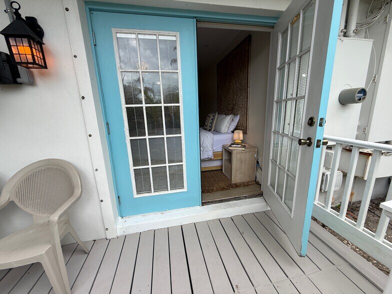 More Photos Of 2502 Tamarind Dr, Hutchinson Island Hotel For Sale