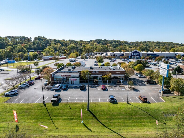 More Photos Of 3010 Mall Rd South, Knoxville Freestanding For Sale