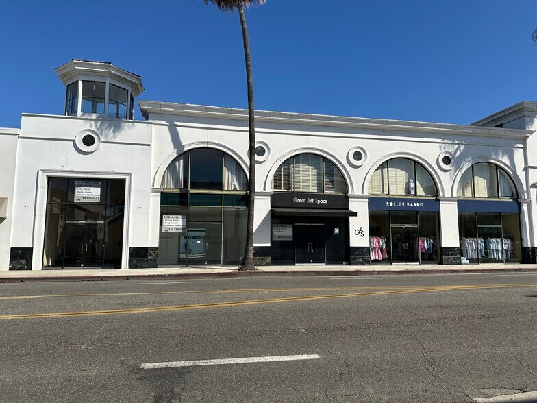 More Photos Of 9455-9469 S Santa Monica Blvd, Beverly Hills Storefront For Lease