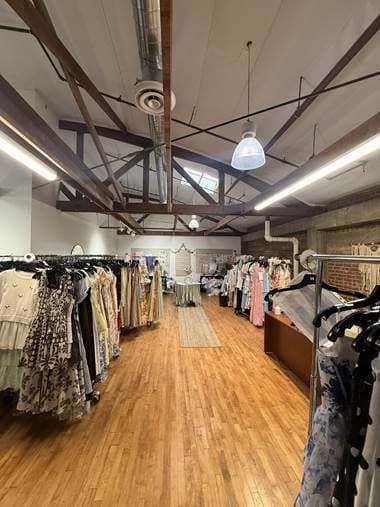 More Photos Of 1800 Essex St, Los Angeles Office Residential For Lease