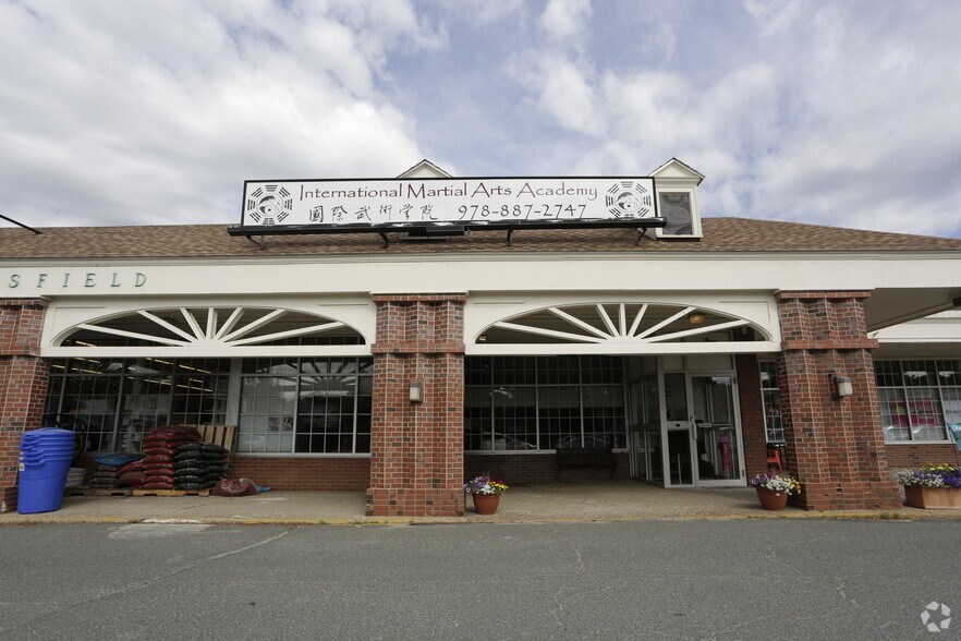 More Photos Of 30 Main St, Topsfield Storefront For Lease