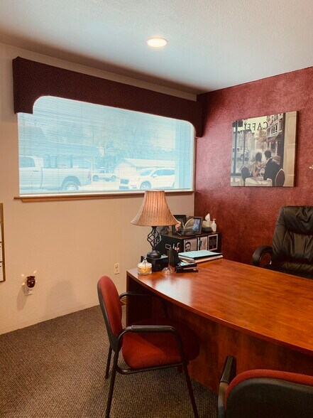 More Photos Of 2301 Main St, Susanville Storefront Retail Office For Sale
