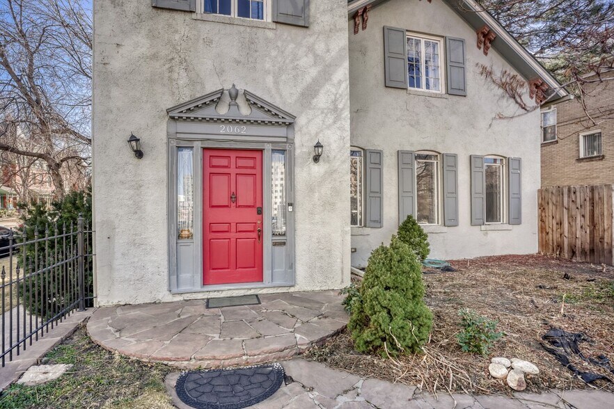 More Photos Of 422 21st St, Denver Office For Sale