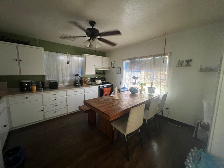 More Photos Of 6860 Walnut Ave, Winton Apartments For Sale