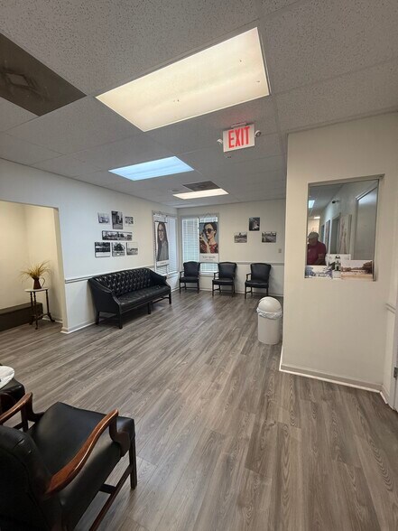 More Photos Of 4592-4594 Jefferson Davis Hwy, North Augusta Medical For Sale