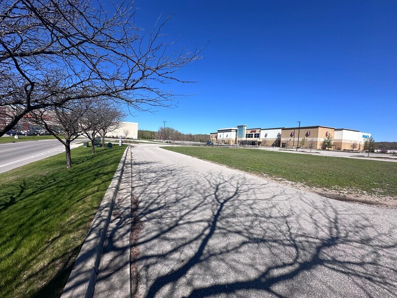More Photos Of 3560 Marketplace Cir, Traverse City Land For Sale