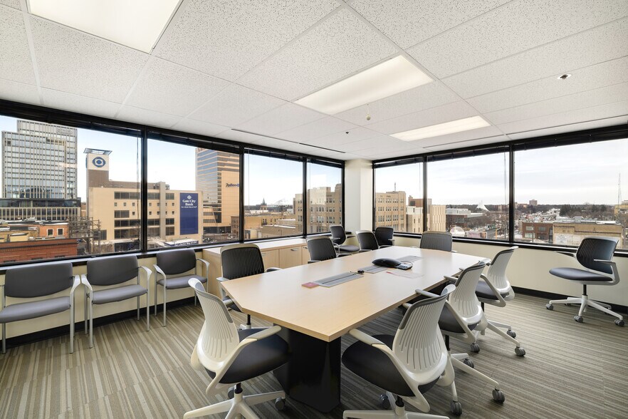 More Photos Of 51 Broadway N, Fargo Office For Lease