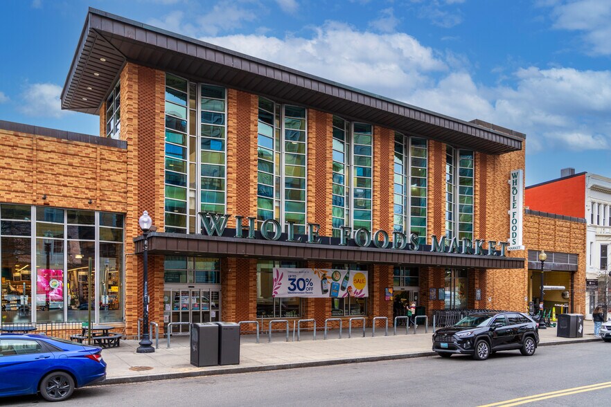 More Photos Of 1604 Q St NW, Washington Apartments For Sale