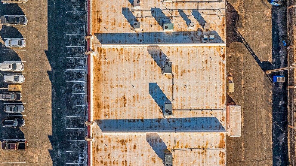 More Photos Of 4519 50th St, Lubbock Storefront For Lease