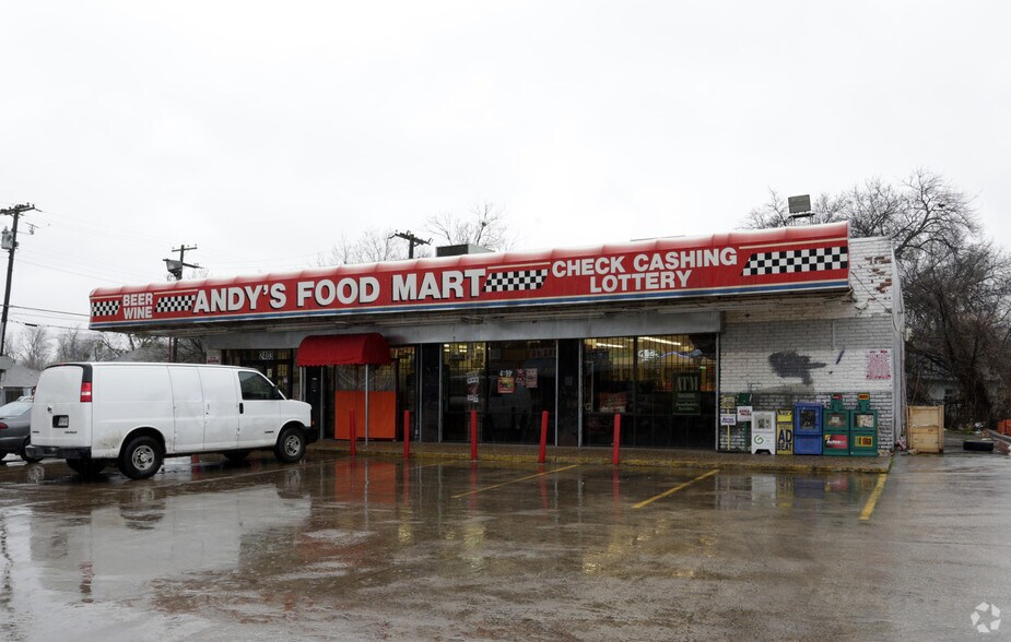 More Photos Of 2401-2402 N Fitzhugh Ave, Dallas General Retail For Sale