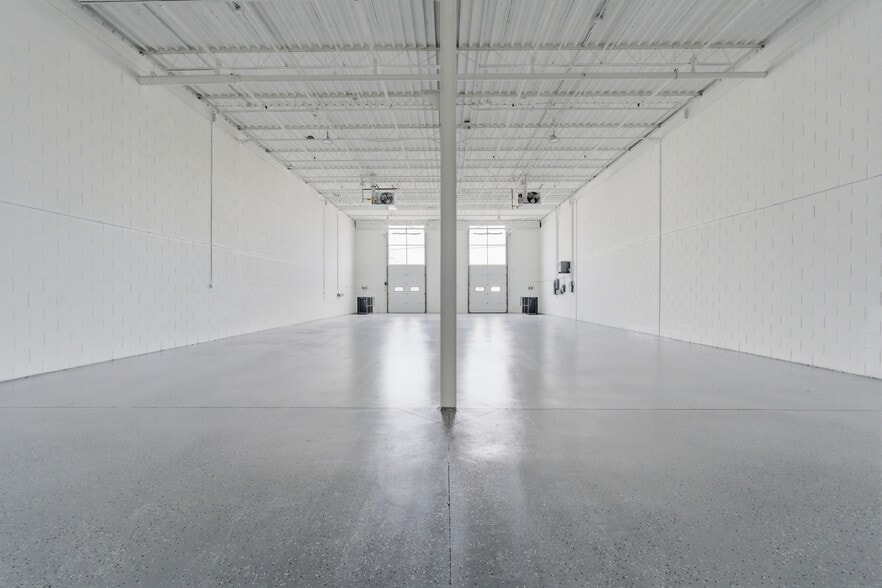 More Photos Of 397 Humberline Dr, Toronto Warehouse For Sale
