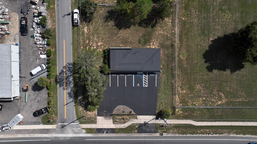 More Photos Of 2044 E Orange Avenue, Eustis Office For Lease