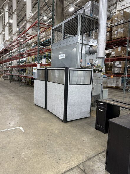 More Photos Of 2100 Cedar St, Fremont Distribution For Lease