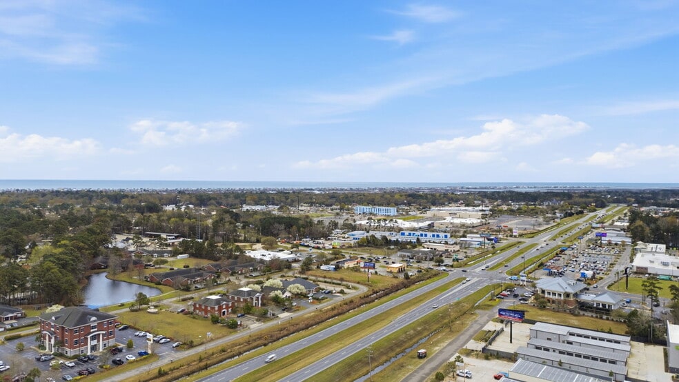 More Photos Of 100 Garden Manor Ct, Murrells Inlet Apartments For Sale