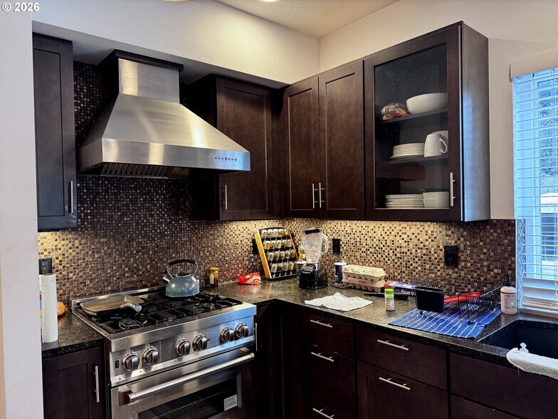 More Photos Of 94353 Leith Rd, Gold Beach Apartments For Sale