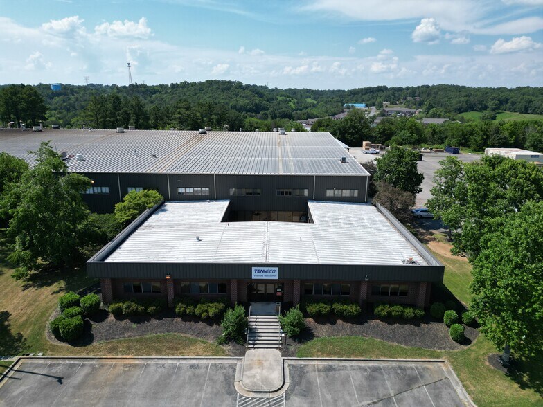 More Photos Of 128 River Bend Dr, Sevierville Manufacturing For Lease