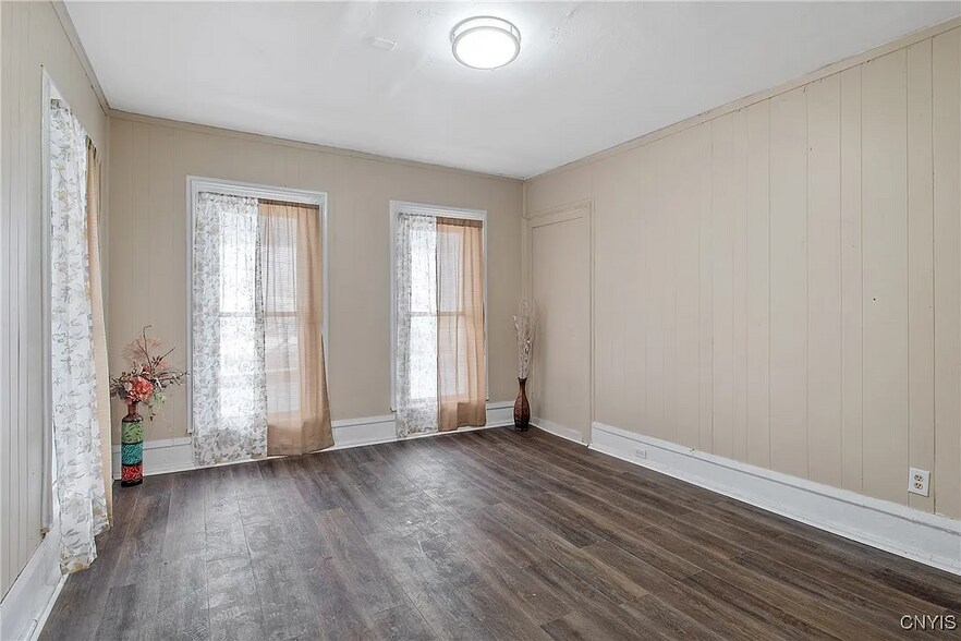 More Photos Of 306 Shuart Ave, Syracuse Multifamily For Sale