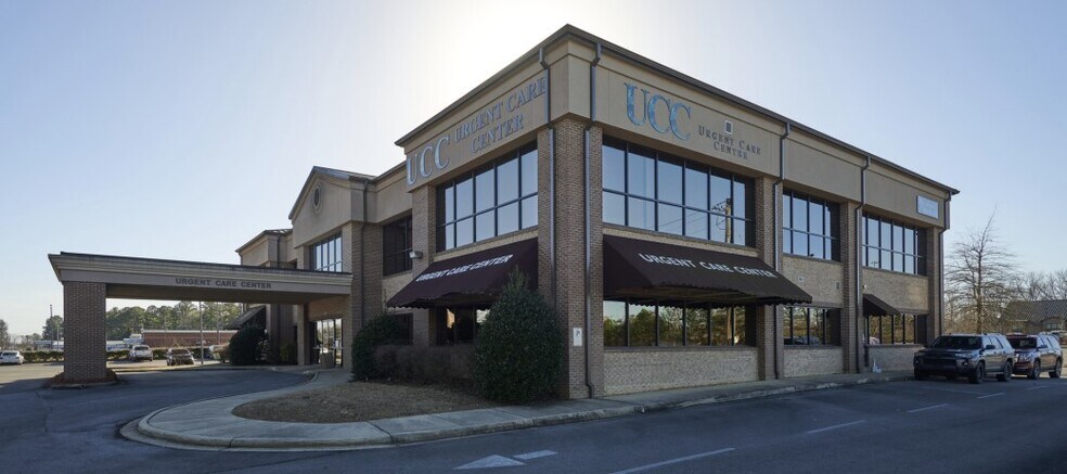 More Photos Of 1705 Main Ave SW, Cullman Medical For Lease